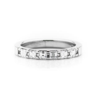 Platinum Carré cut diamond wedding ring