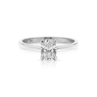 4 claw patinum oval diamond engagement ring1