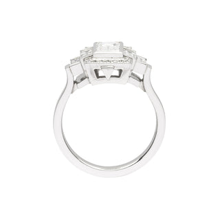 Bagguette cut Diamond Platinum engagement ring - side view