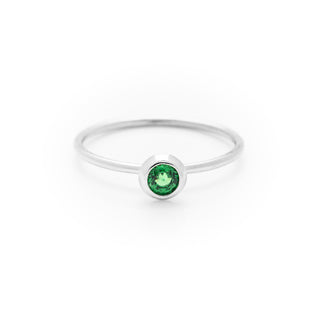 single tsavorite garnet dress ring made in 18ct white gold. From our flowers collection